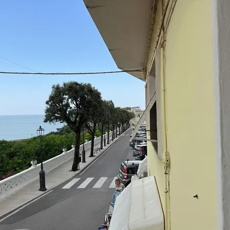 Cielo-terra Vista Mare A 150mt Dal Mare, - N158 Apartment *